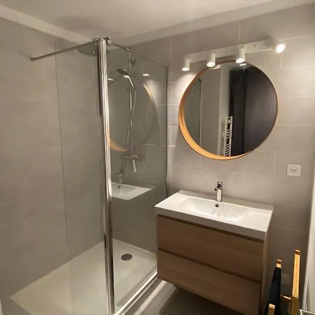 Апартаменты Duplex - 2 Bedrooms - 2 Bathrooms & Parking *